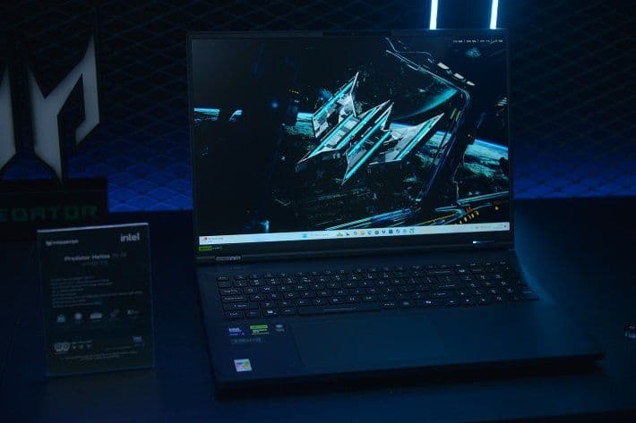Predator Helios 18 AI, Laptop Gaming Setara PC-Desktop