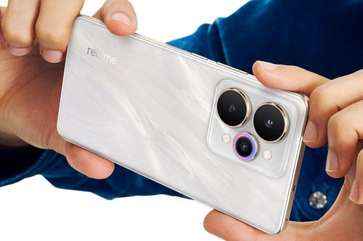 realme 15 Pro 5G: Tiga Kamera 50MP, Rekam Video 4K 60FPS
