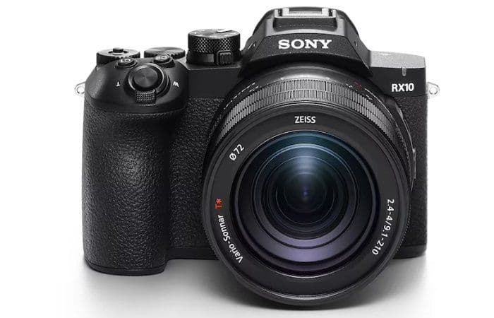 Sony RX10 V Bawa Zoom Optik 25x dan Video 4K 120p untuk Kreator