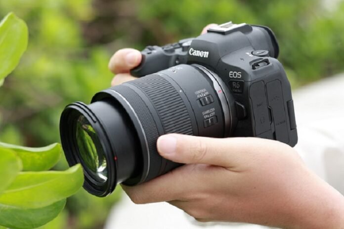 lensa canon terbaru