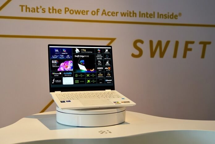 Laptop Ultra Ringan dengan Corning Gorilla Glass Matte Pro