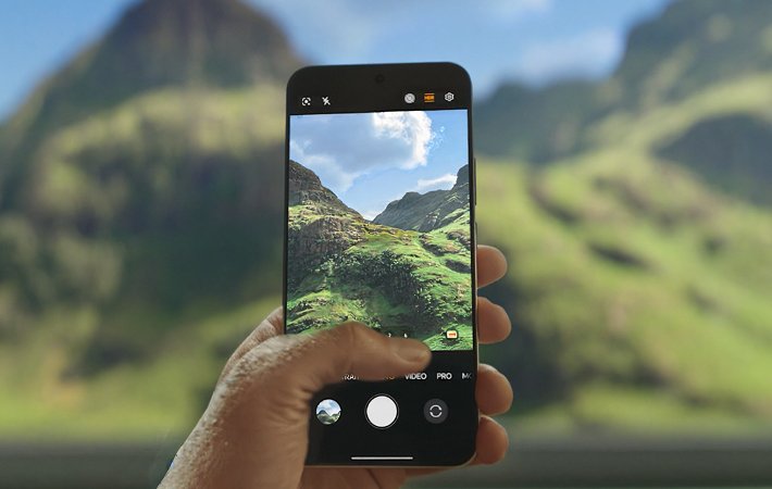 AI Super Zoom hingga 30x