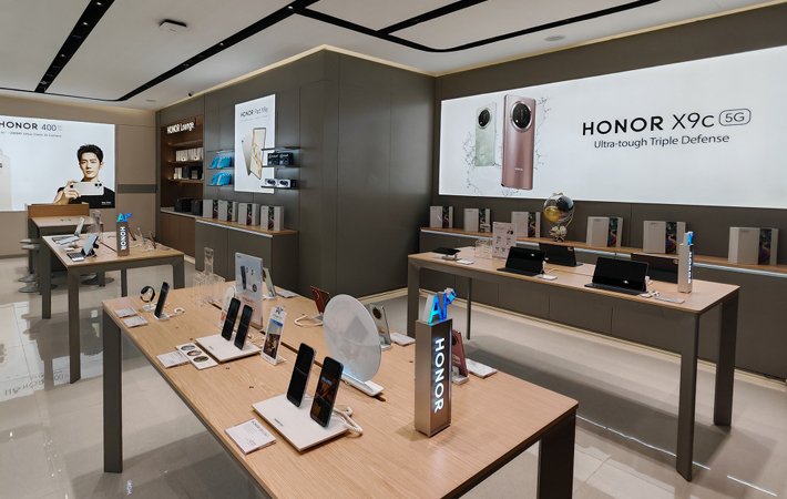 HONOR Experience Store Emporium Pluit